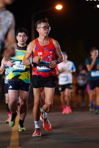 BIB: 0823, 41314
                            <button type="button" onclick="openModal(22828833)" class="btn btn-primary btn-sm float-right btn-popup" data-toggle="modal" data-target=".modal-high-quality">
                        <i class="fas fa-shopping-cart"></i> Add to Cart
                    </button>
                                            <button type="button" onclick="isThisMe(22828833, true)" class="btn btn-success btn-sm float-right btn-popup btn-isme hidden" data-toggle="tooltip" data-placement="bottom" title="นี่คือรูปของคุณใช่ไหม คลิกที่นี่เพื่อเอาเข้าอัลบั้ม">
                        <i class="fas fa-plus"></i> Add to album
                    </button>
                    <button type="button" onclick="isThisMe(22828833, false)" class="btn btn-warning btn-sm float-right btn-popup btn-isnotme hidden">
                        <i class="fas fa-ban"></i> Remove from album
                    </button>
